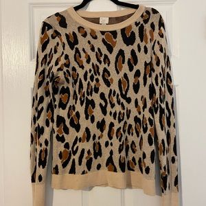 Leopard print cozy form fitting sweater